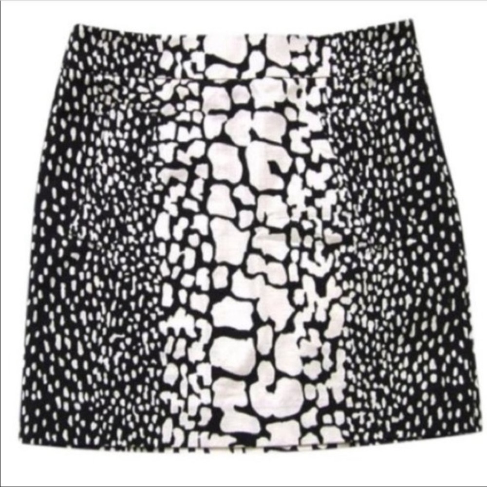 J. Crew Black & White Python Print Mini Skirt (Si… - image 1